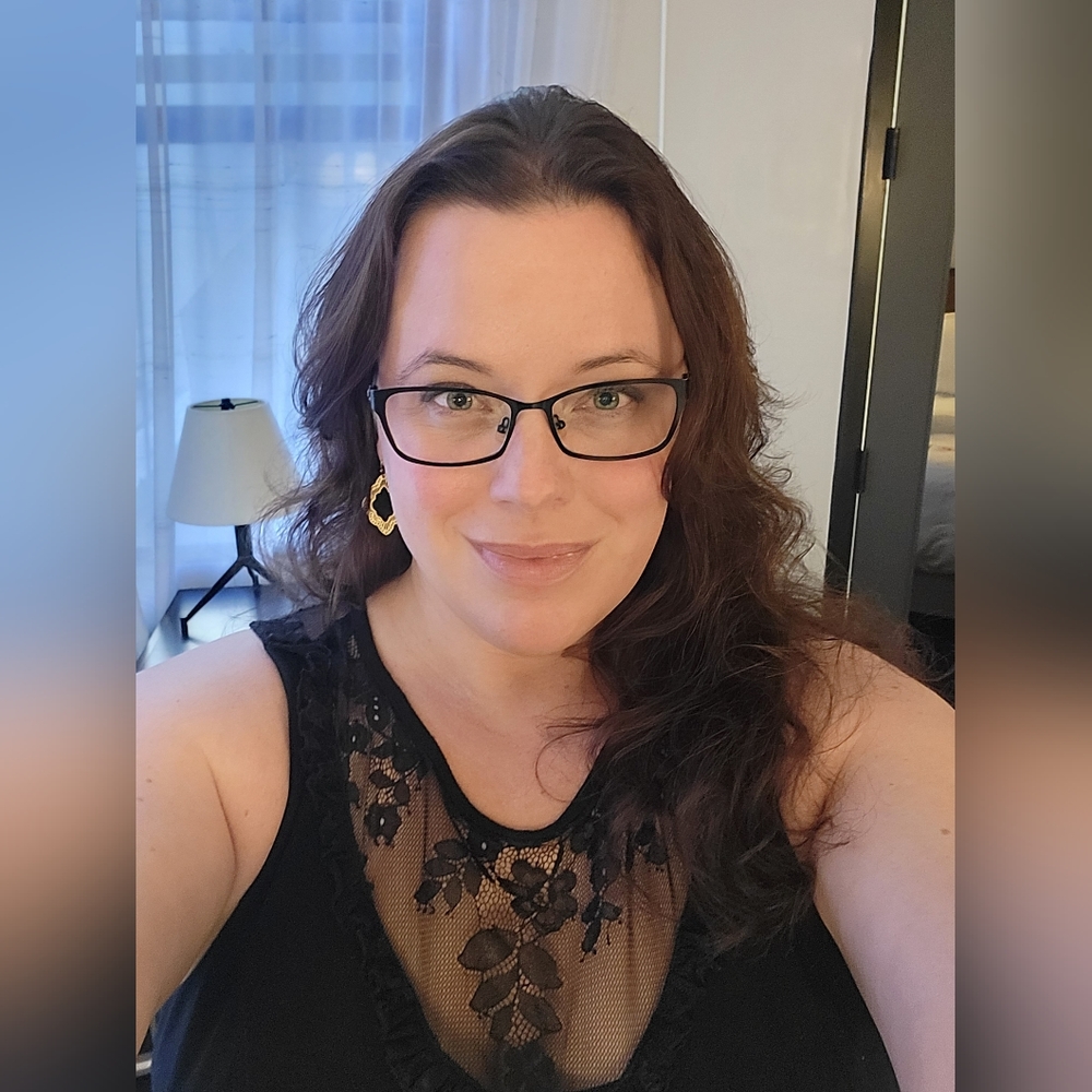 Meet your Posher, Sara